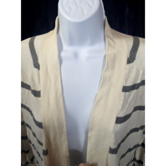 Express Grey And White Striped Cardigan - Picture 2 of 10